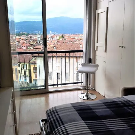 Apartment La Mia Finestra Sul Lago Intra
