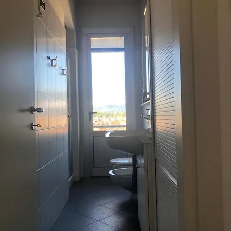 Apartment La Mia Finestra Sul Lago