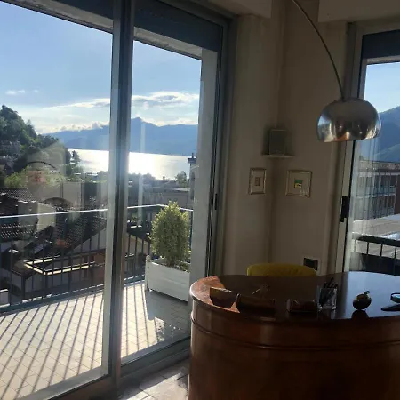 Apartment La Mia Finestra Sul Lago Intra